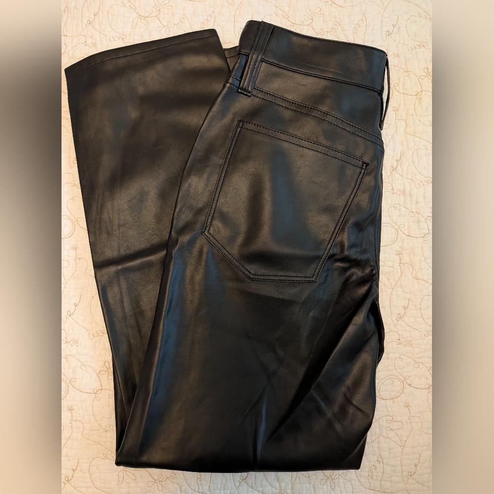 Madewell The Petite Perfect Vintage Straight Jean: Faux Leather Edition